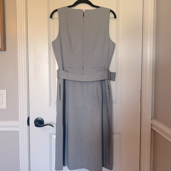 Club Monaco Pritha Gray and Blue Belted Dress - Picture 5 of 10